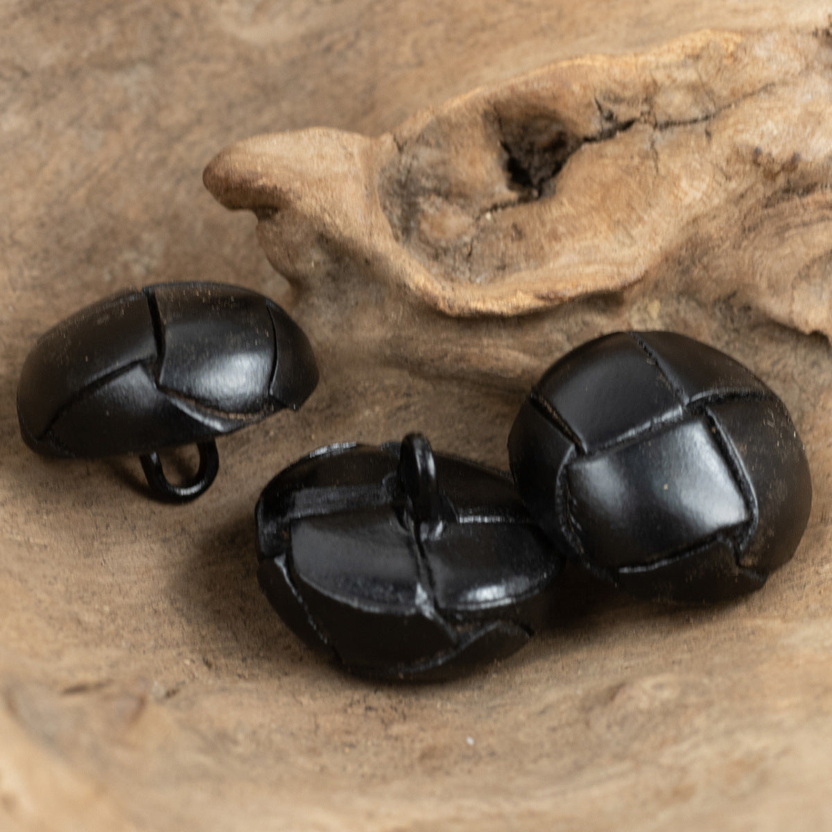 15-25mm Vintage Genuine Leather Black Braided Button 6pcs - Lots of Buttons
