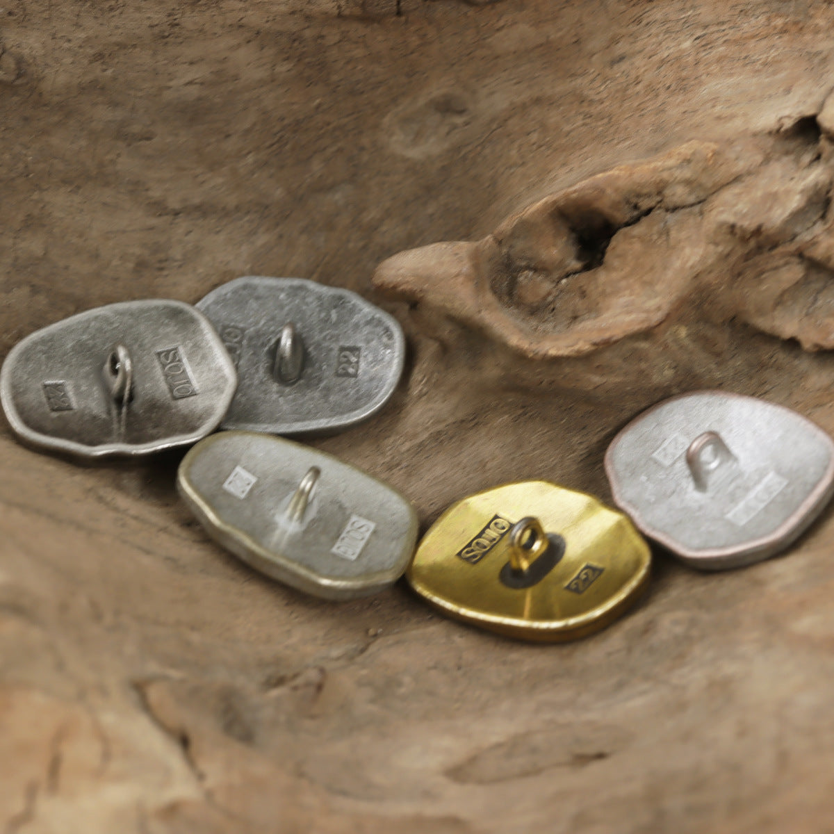Irregular Human Face Vintage Metal Shank Clothing Buttons,5pcs - Lots of Buttons