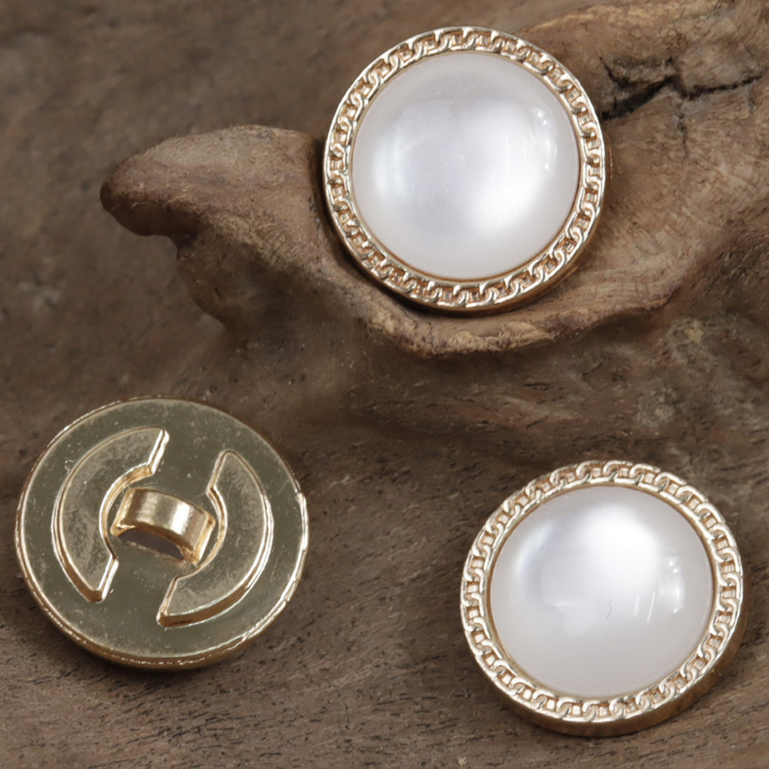 15mm Gold Zinc Alloy Metal Base Button with Inlaid White Resin Pearl 10pcs - Lots of Buttons