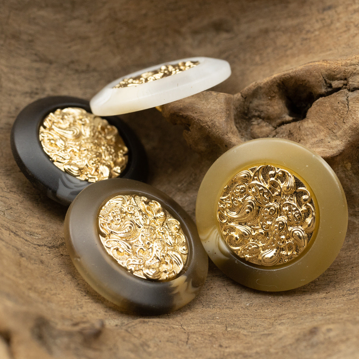 Chinese Style Golden Auspicious Cloud Resin Metal Combination Buttons 10pcs - Lots of Buttons