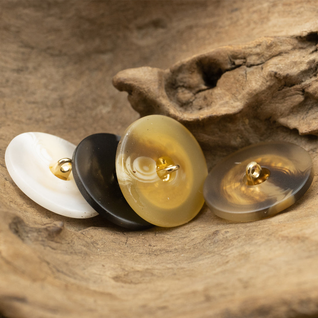 Chinese Style Golden Auspicious Cloud Resin Metal Combination Buttons 10pcs - Lots of Buttons