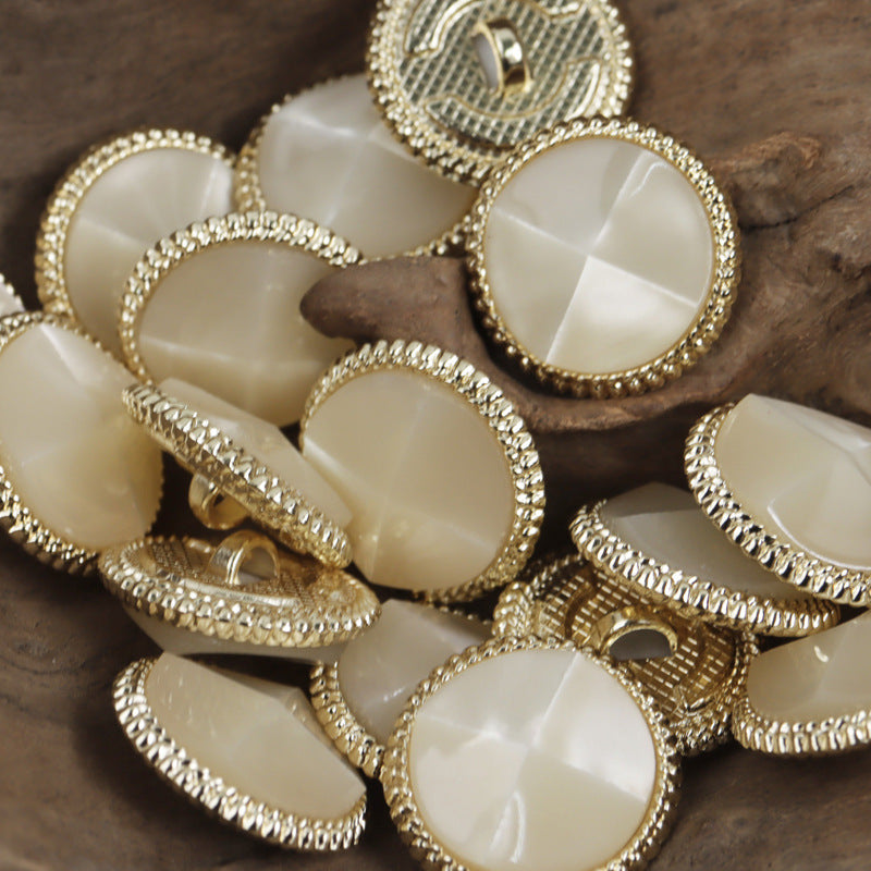 Resin Tortoise Shell-Shaped Button with Gold Metal Base 10pcs - Lots of Buttons
