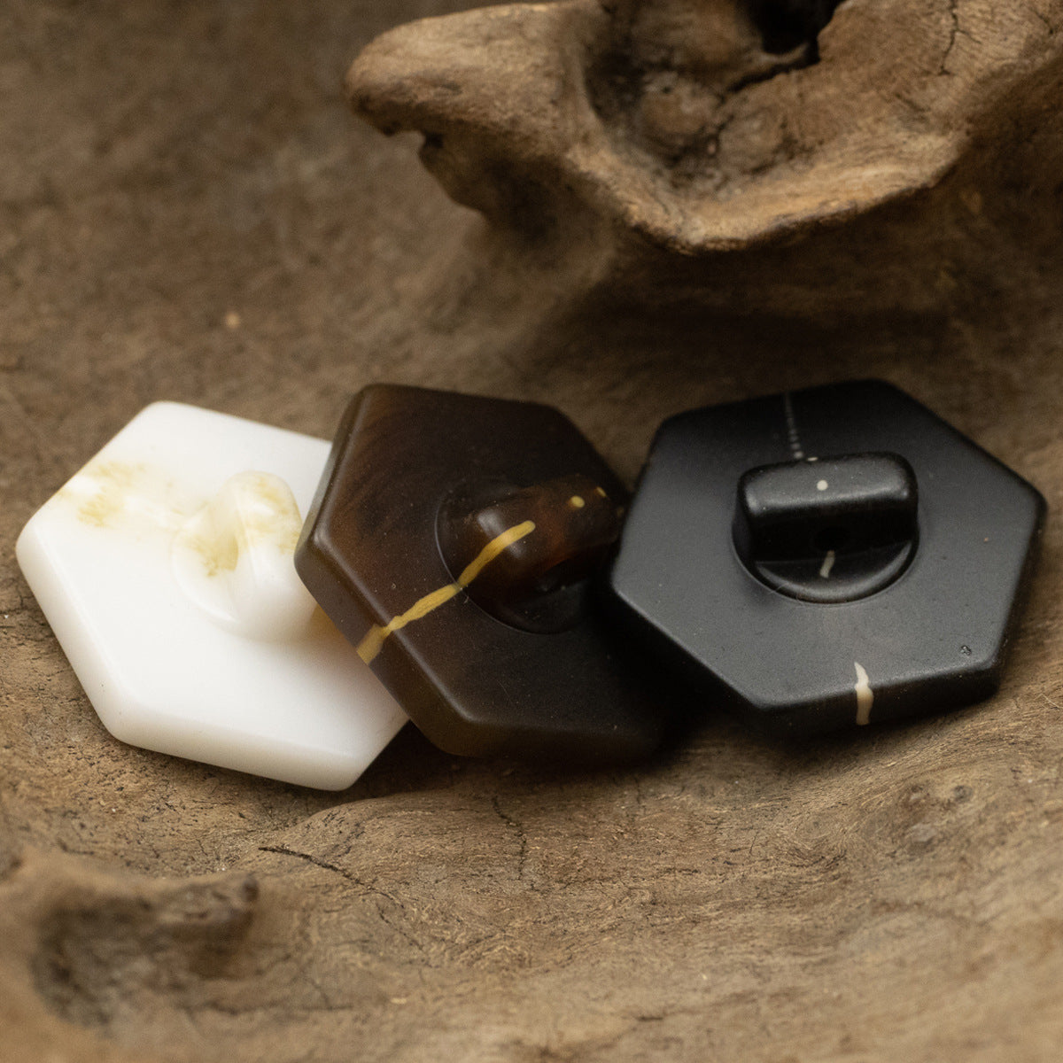 Diamond-Shaped Marble Texture Resin Shank Buttons for Luxury Clothing 6pcs - Lots of Buttons