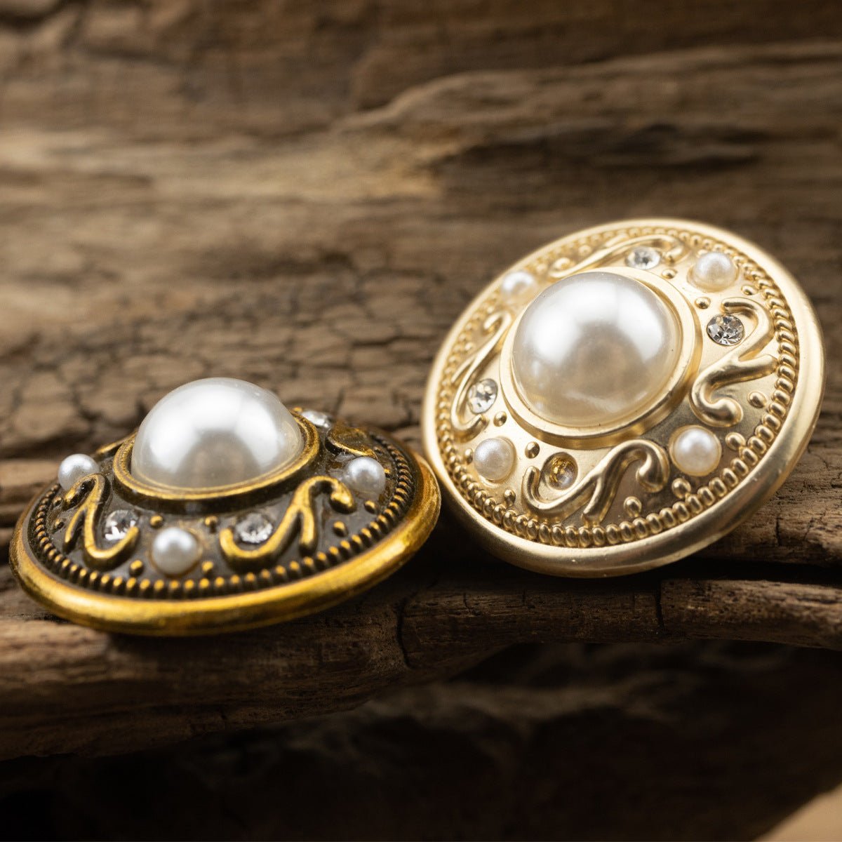 Fog Gold Pearl and Diamond-Inlaid Metal Button with Shank 10pcs - Lots of Buttons