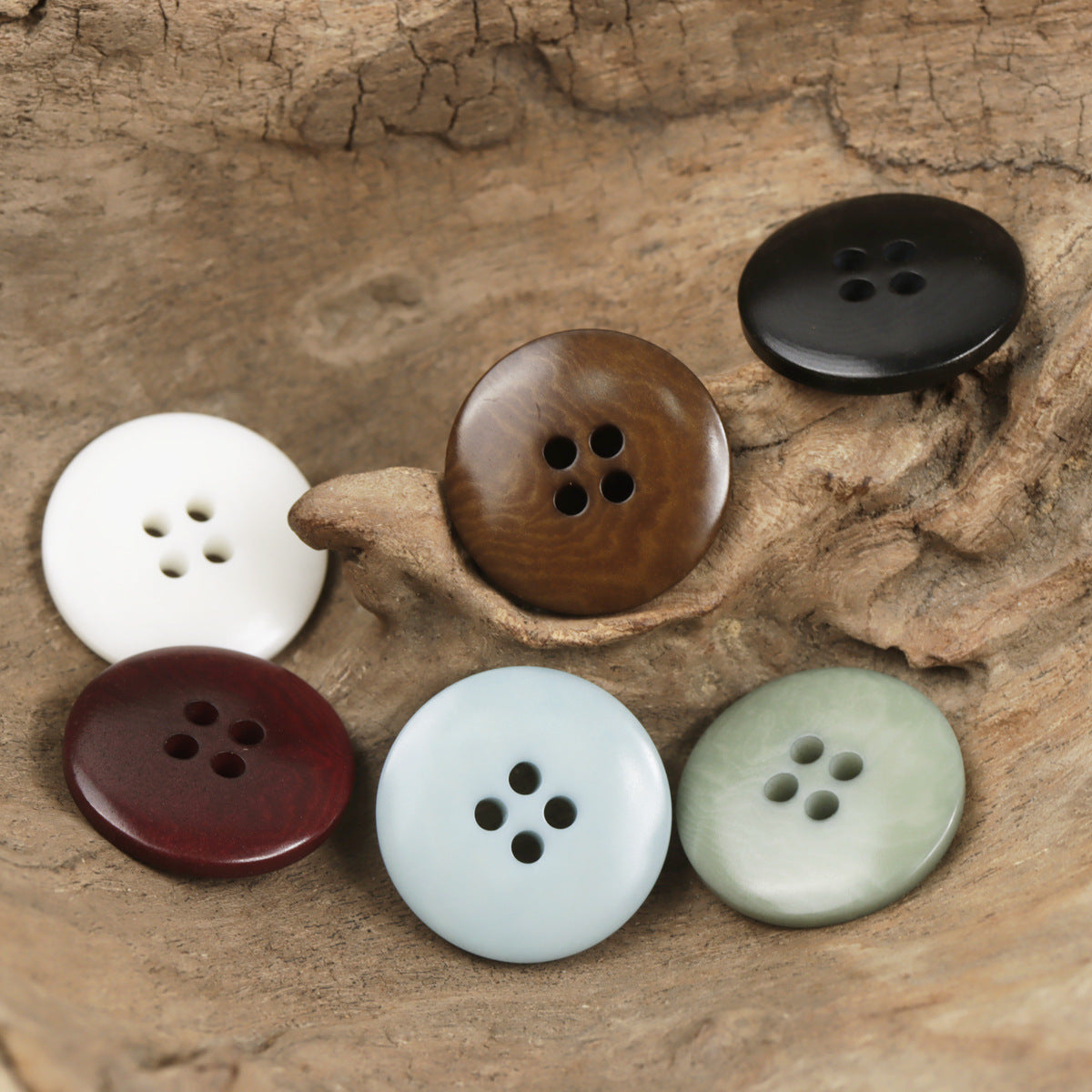 Eco-Friendly Natural Palm Fruit Buttons 30 Pack - Lots of Buttons