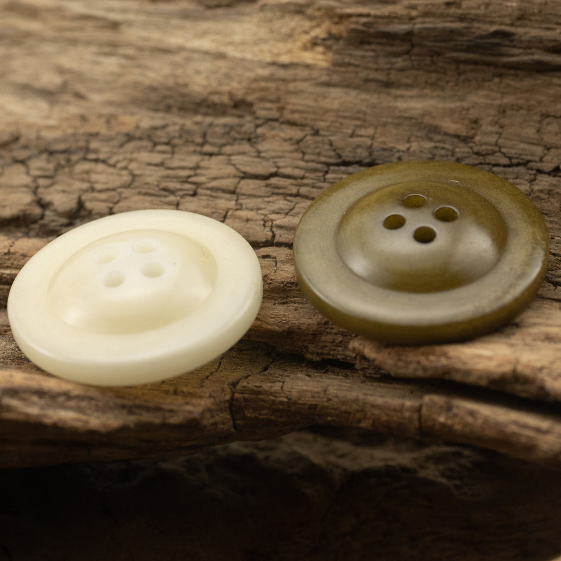 White Green Natural Fruit Buttons for Linen Suits 10pcs - Lots of Buttons