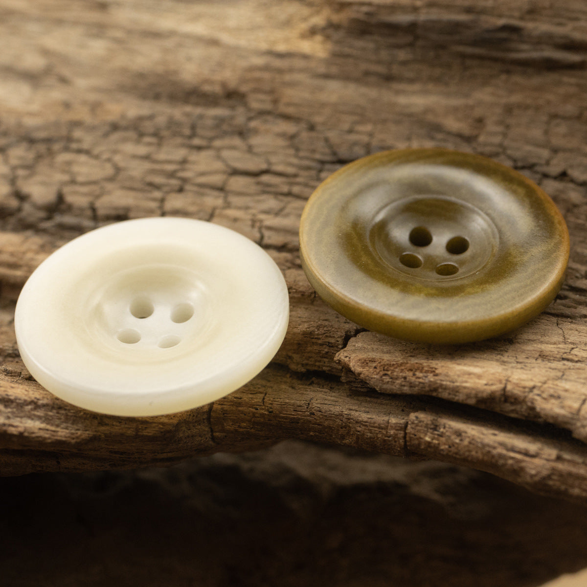 White Green Natural Fruit Buttons for Linen Suits 10pcs - Lots of Buttons
