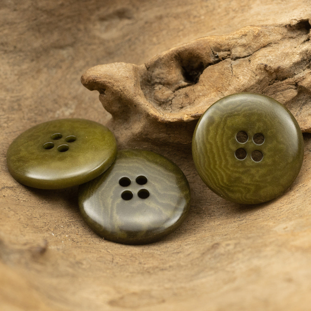 23mm Military Green Wide-Edged Four-Hole Fruit Button 10pcs - Lots of Buttons