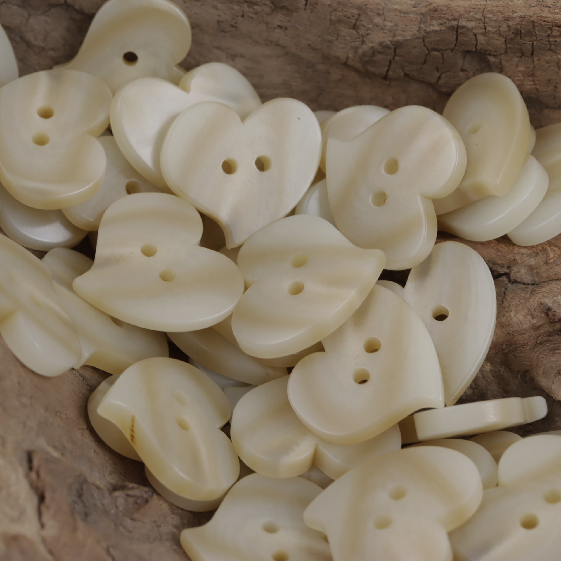 Heart-Shaped Two-Hole Khaki Resin Flat Button 10pcs - Lots of Buttons