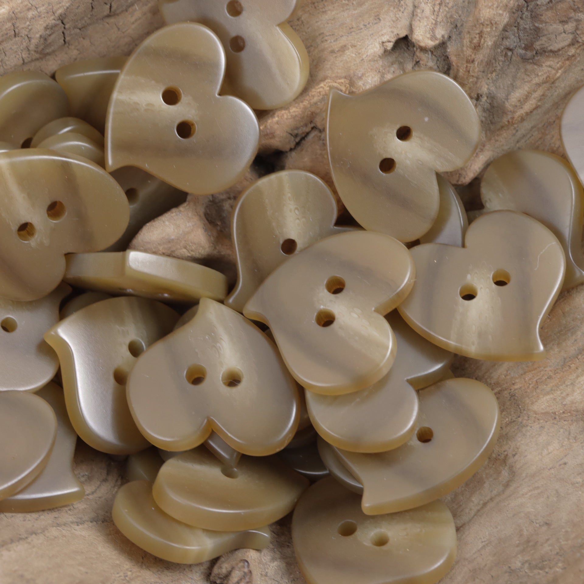Heart-Shaped Two-Hole Khaki Resin Flat Button 10pcs - Lots of Buttons