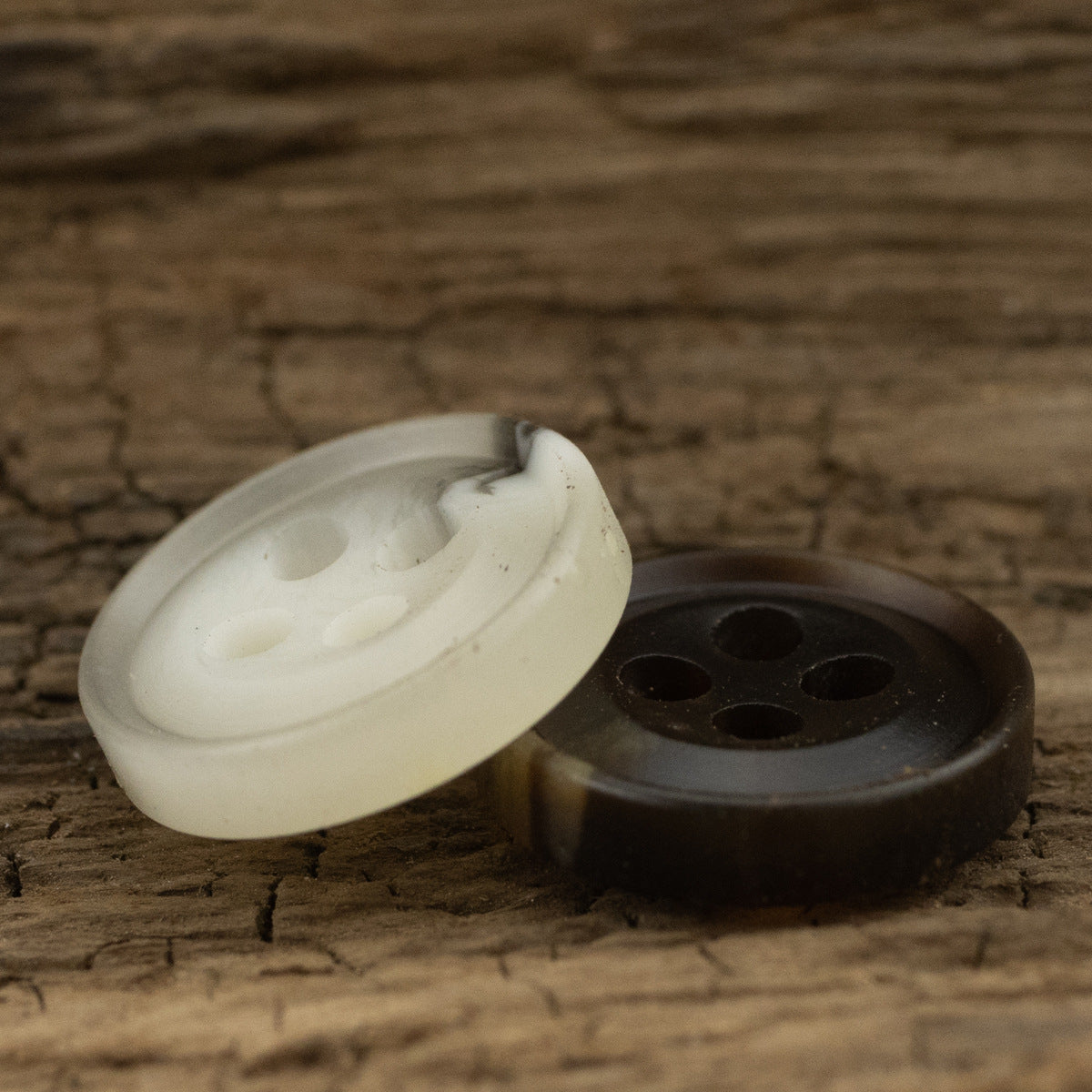 10mm/11.5mm White and Brown Resin Buttons for Polo Shirts 100 Pack - Lots of Buttons