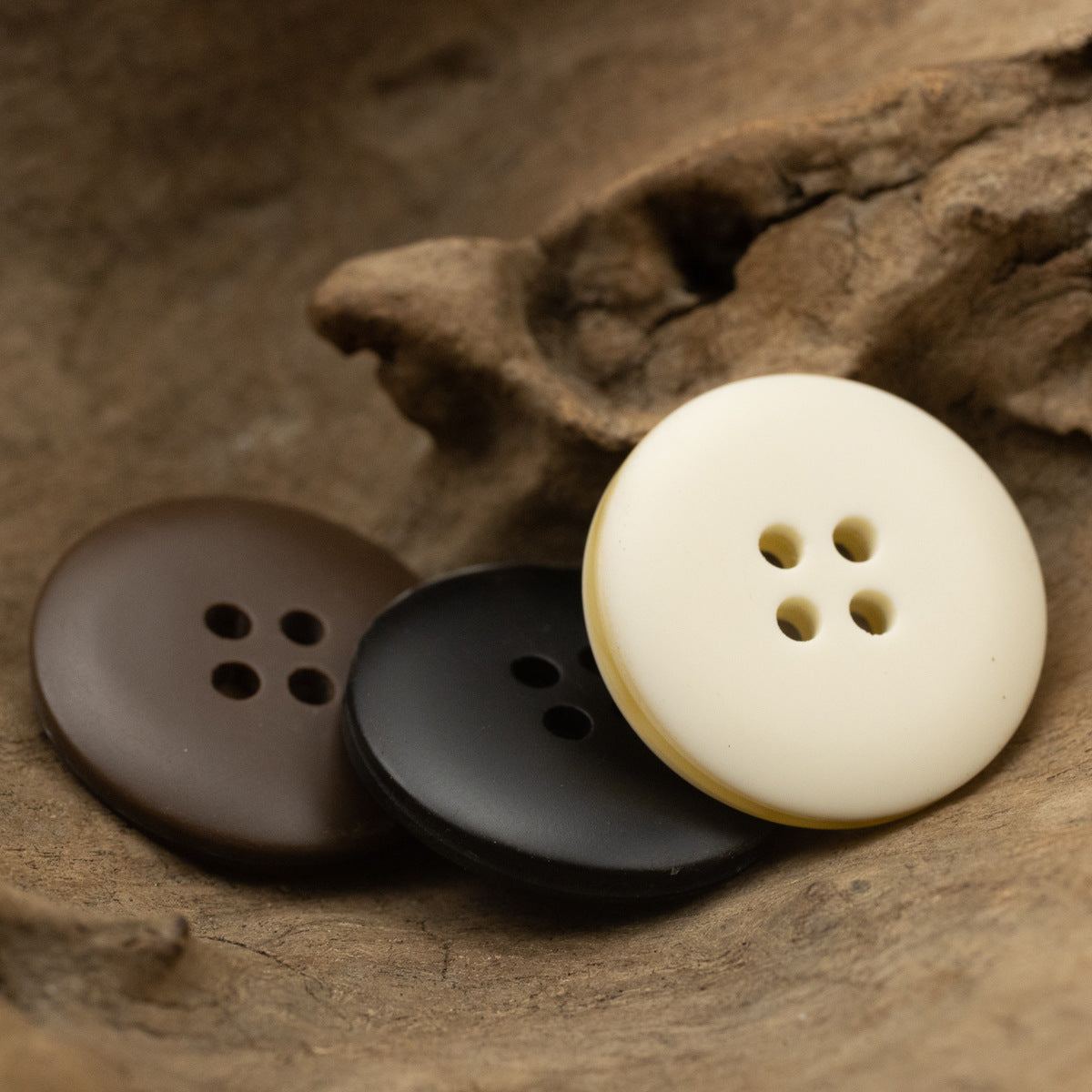 Round Light and Shadow Resin Buttons for Shirts Coats 20pcs - Lots of Buttons
