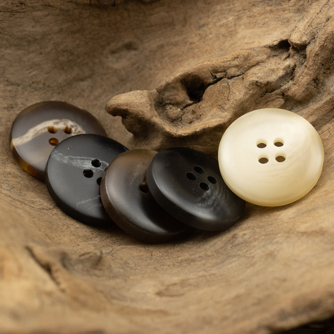 15-25mm Black Coffee Resin Buttons for Casual Pants 50 Pack - Lots of Buttons