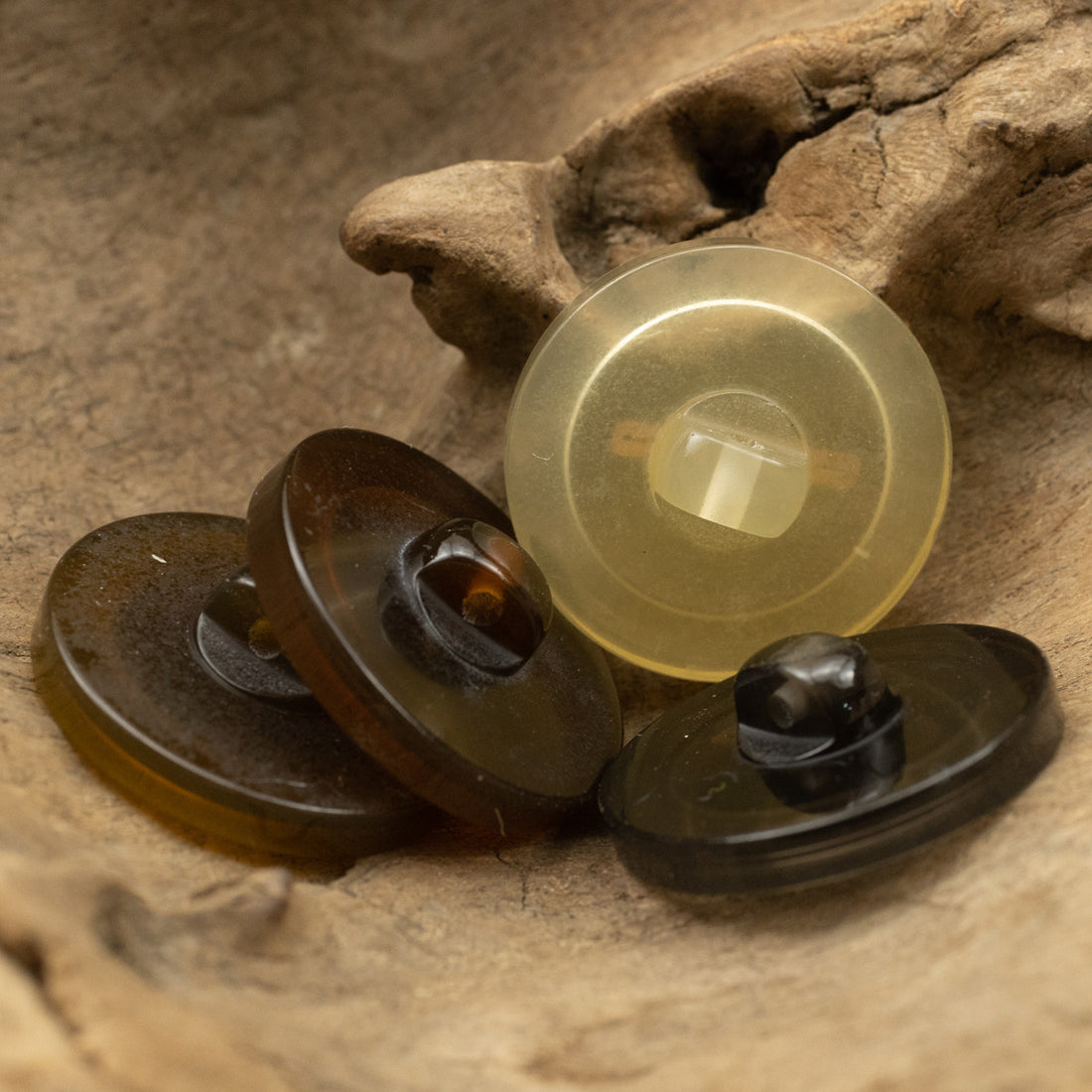 Luxurious Translucent Resin Buttons with Gold Foil 10pcs - Lots of Buttons