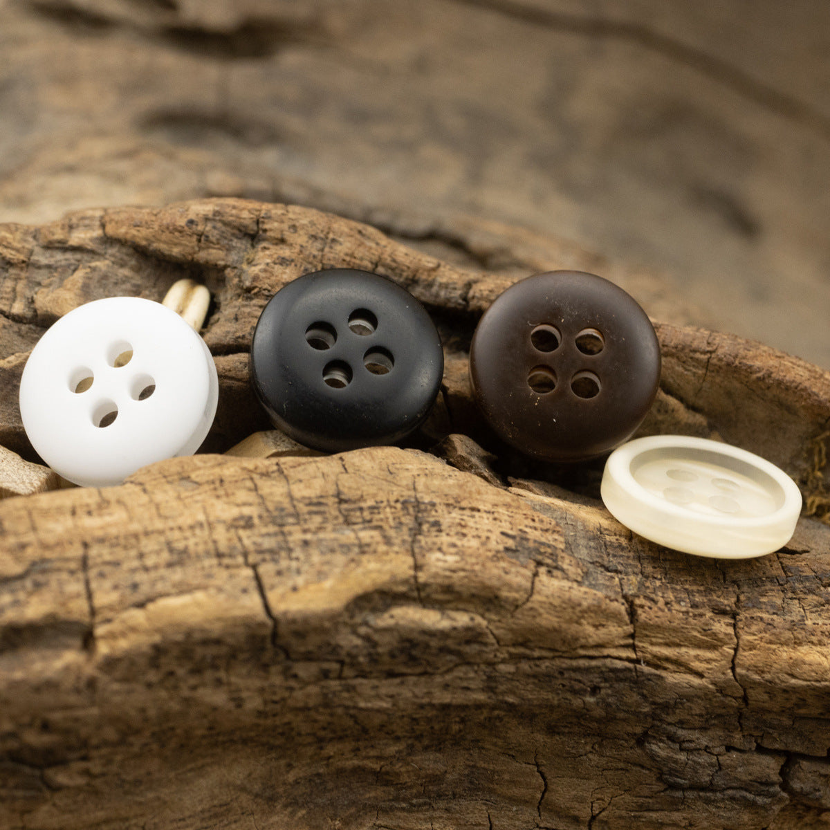 11.5mm Round Resin Buttons for White Business Shirts 40 Pack - Lots of Buttons