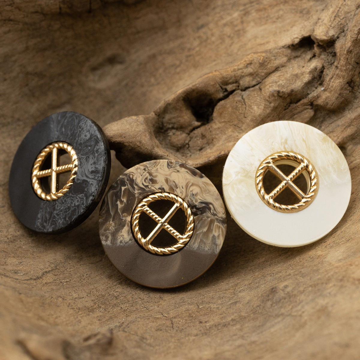 Round Vintage Crocheted Resin Metal Combination Buttons 10PCS 