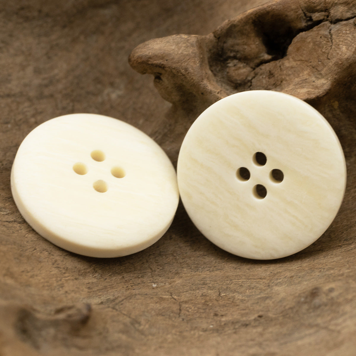 White Resin Buttons Imitated Ox-Bone Grain for Suit Jackets,20PCS - Lots of Buttons
