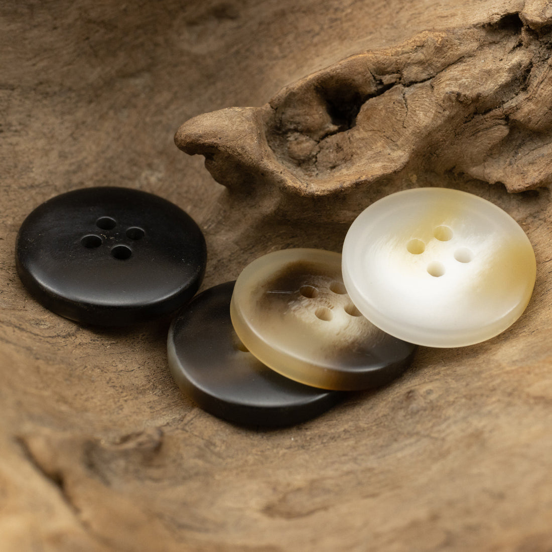15-30MM Brown Four-Hole Resin Buttons for Casual Pants 40 Pack - Lots of Buttons