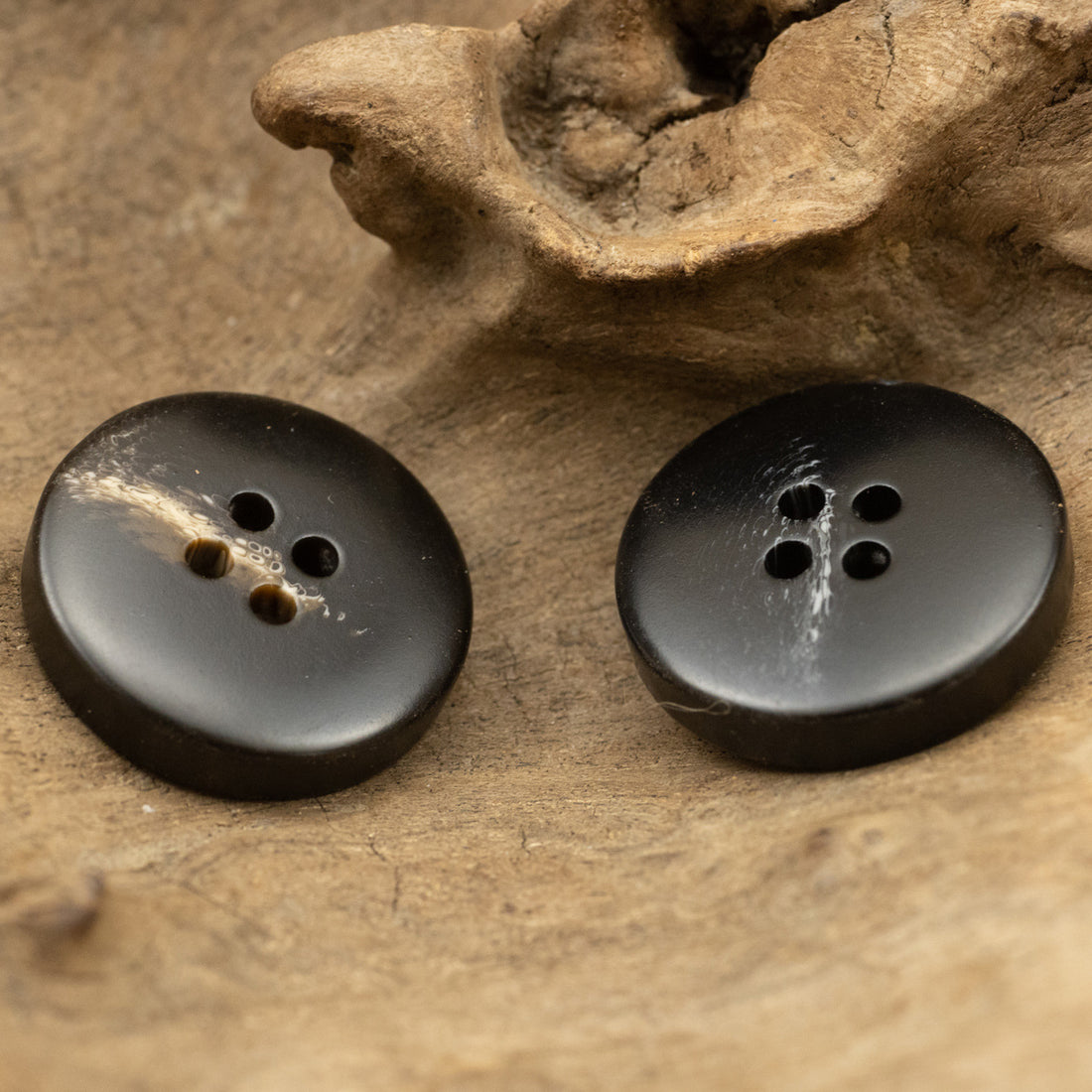 15-30mm Round Four-Hole Black and Brown Resin Buttons 10pcs - Lots of Buttons