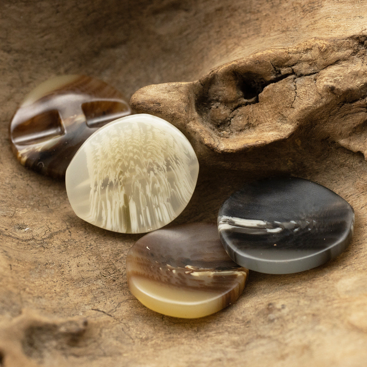 25-30mm Irregular Bowl-Shaped Coffee Resin Coat Buttons 50pcs - Lots of Buttons