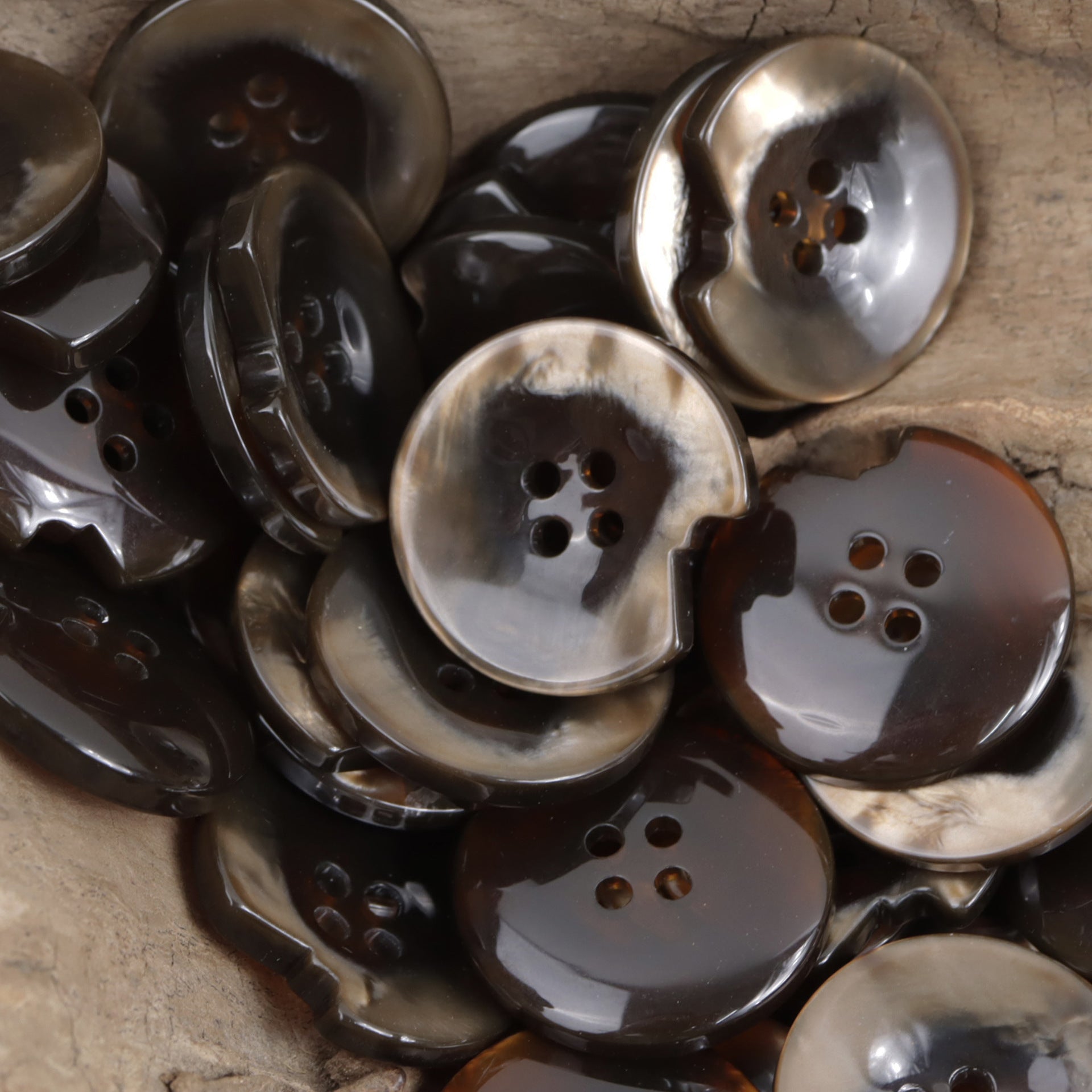 Chipped Transparent Malt Color Coffee Black Resin Buttons 20pcs - Lots of Buttons