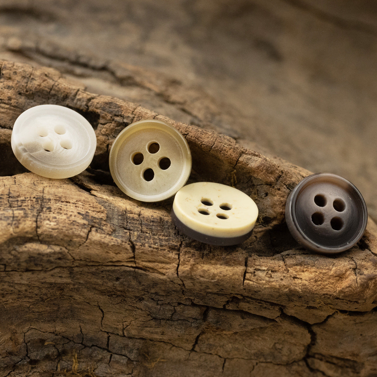 11.5mm Bowl-Shaped Imitation Wood Grain Resin Buttons 40 Pack