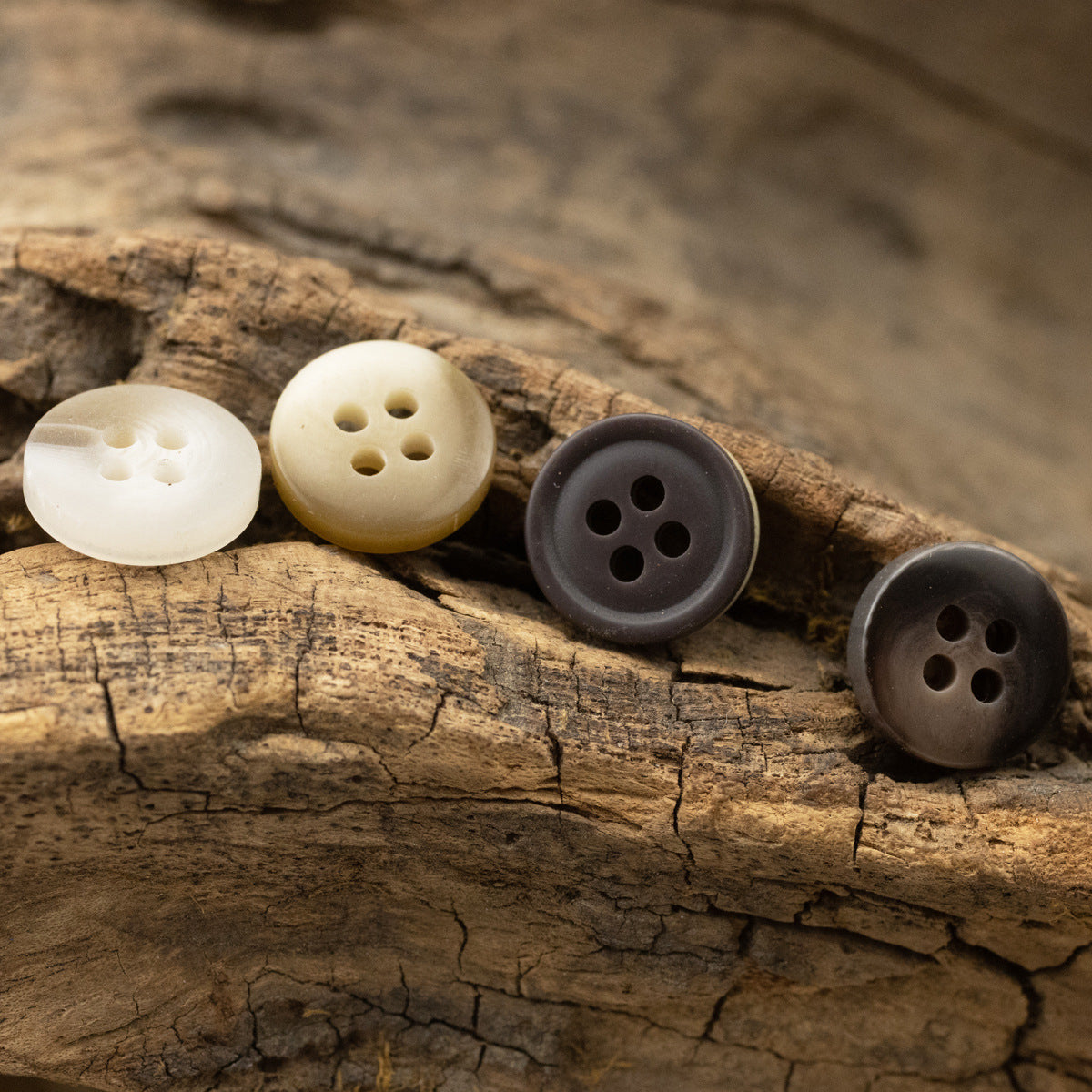 11.5mm Bowl-Shaped Imitation Wood Grain Resin Buttons 40 Pack