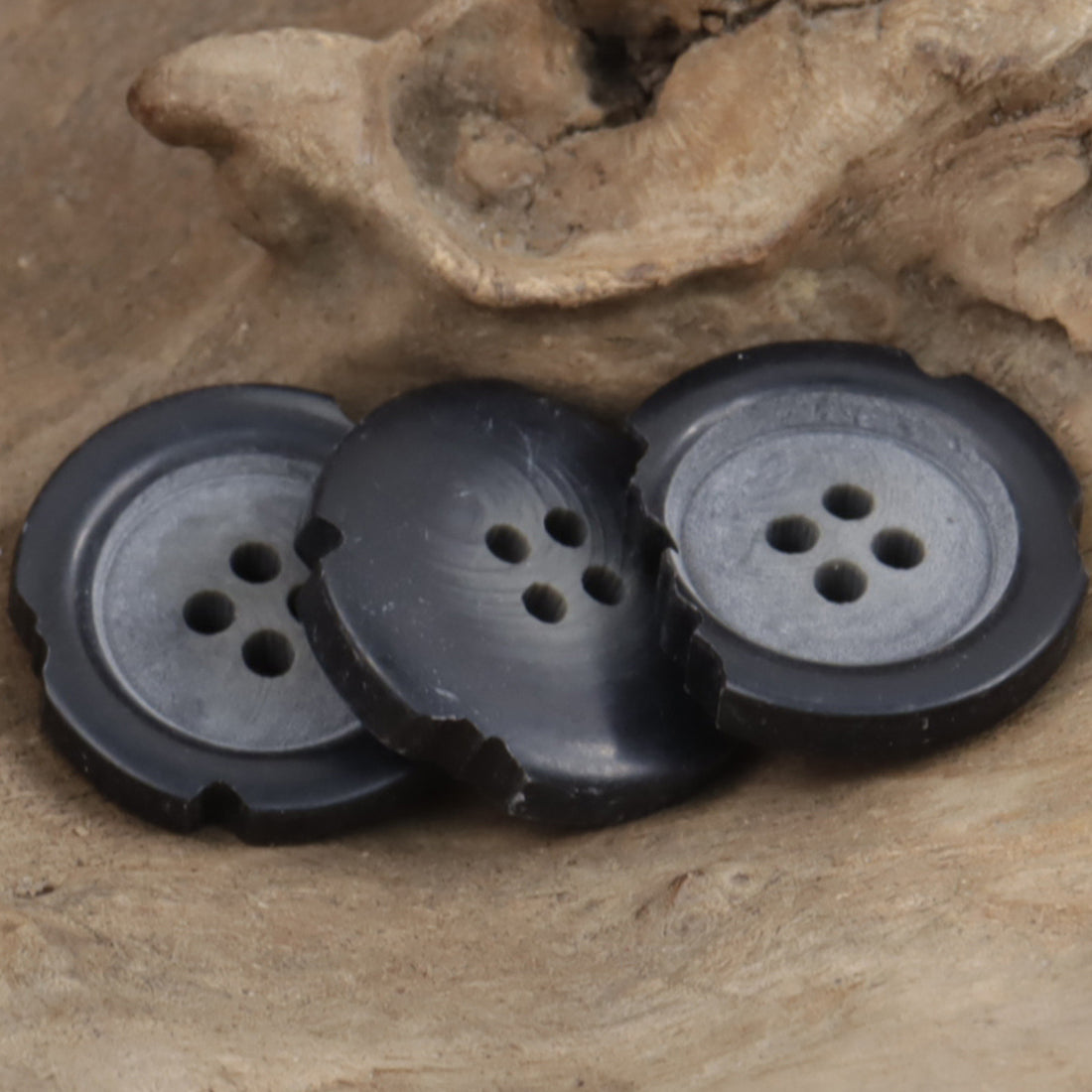 Vintage Imperfect Frosted Four-Hole Resin Buttons for Casual Pants 20pcs - Lots of Buttons