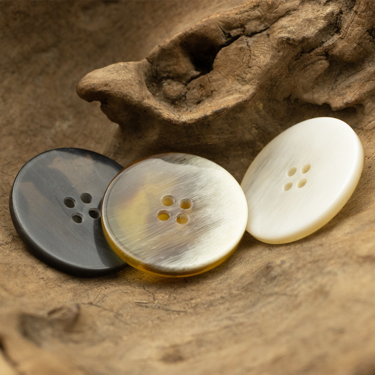 15-30mm Gradient Imitation Amber Pattern Resin Buttons 20pcs - Lots of Buttons