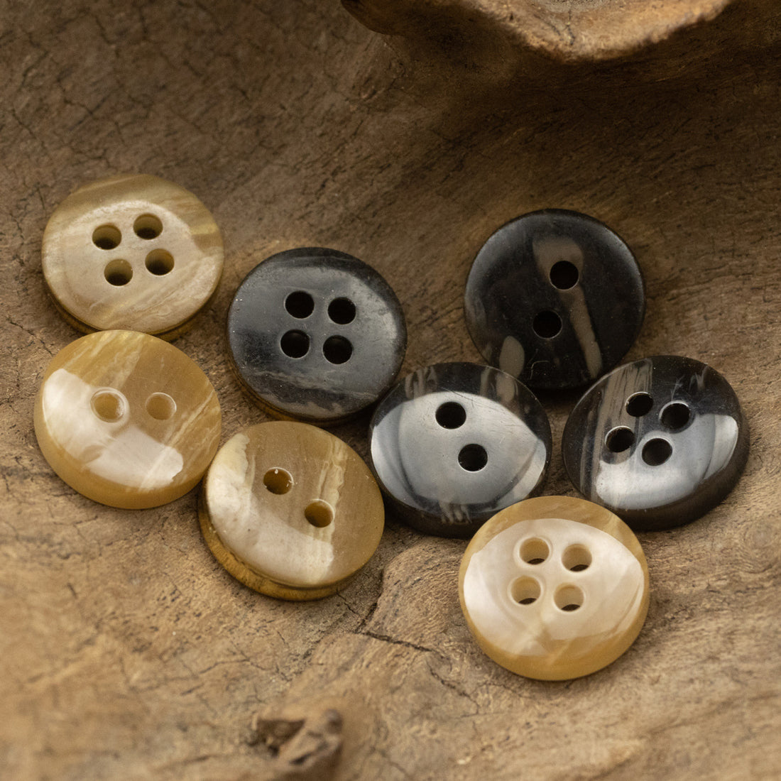 11.5mm Wood Grain Gray Beige Resin Buttons with Gold Rim 48 Pack - Lots of Buttons