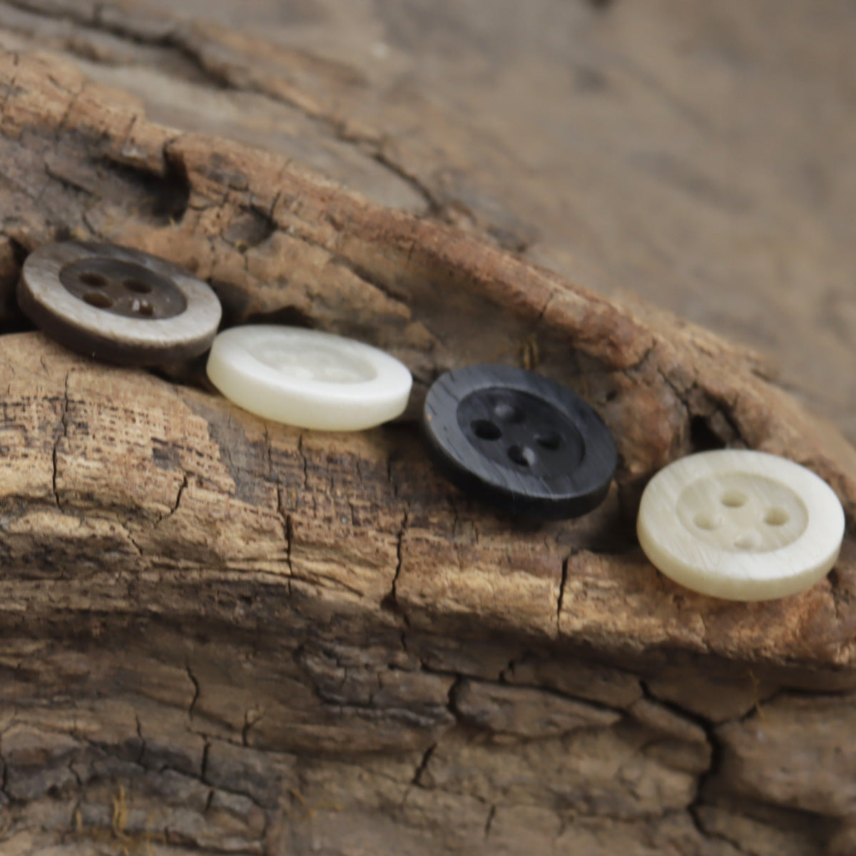 Wide-Edged Wood Grain Resin Buttons for Polo Shirts Collar,50PCS - Lots of Buttons