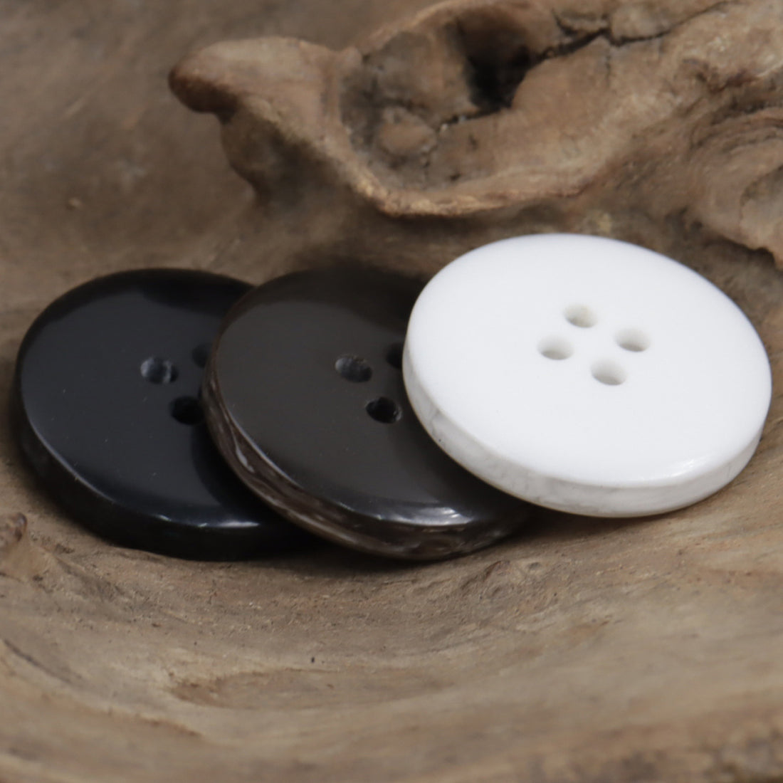 15mm - 30mm Resin Buttons Smoke Pattern White Coffee Black 30pcs - Lots of Buttons
