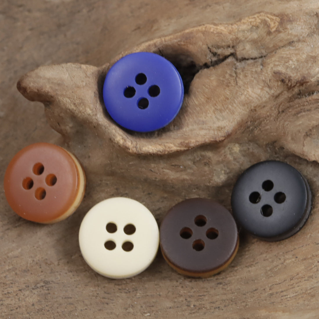 Two-Tone Pebble Pattern Resin Buttons for Hawaiian Beach Shirts 50 Pack - Lots of Buttons