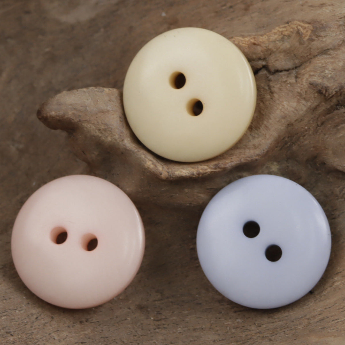 18mm Round 2 Hole Girly Natural Corozo Buttons,10PCS - Lots of Buttons