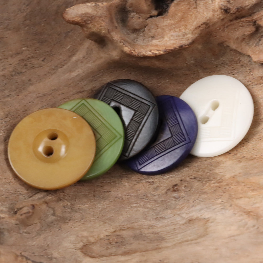 Creative Chessboard UFO Natural Tagua Nut Buttons,10pcs - Lots of Buttons
