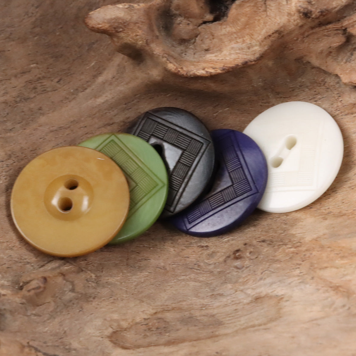 Creative Chessboard UFO Natural Tagua Nut Buttons,10pcs - Lots of Buttons