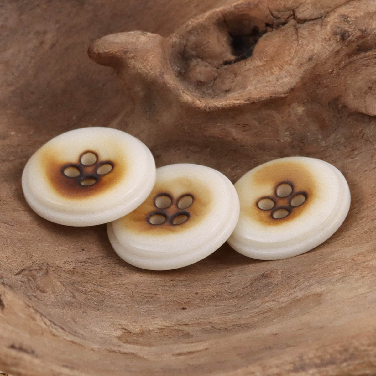 Burnt Ochre Yellow Natural Tagut Nut Buttons for Designer Tailor 10pcs - Lots of Buttons