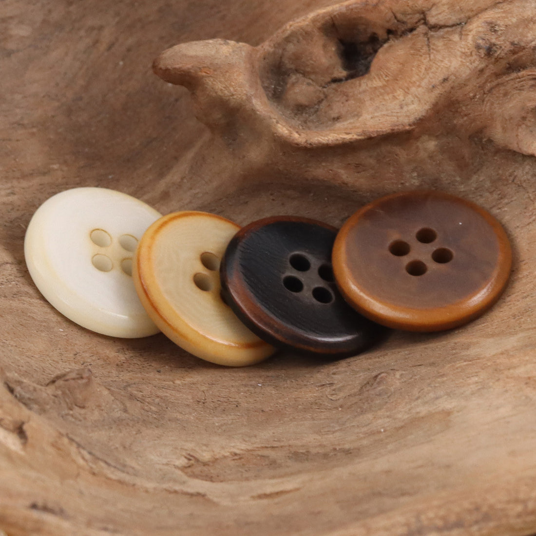 Vintage Caramel Palm Fruit Buttons Flame-Edged,10pcs - Lots of Buttons