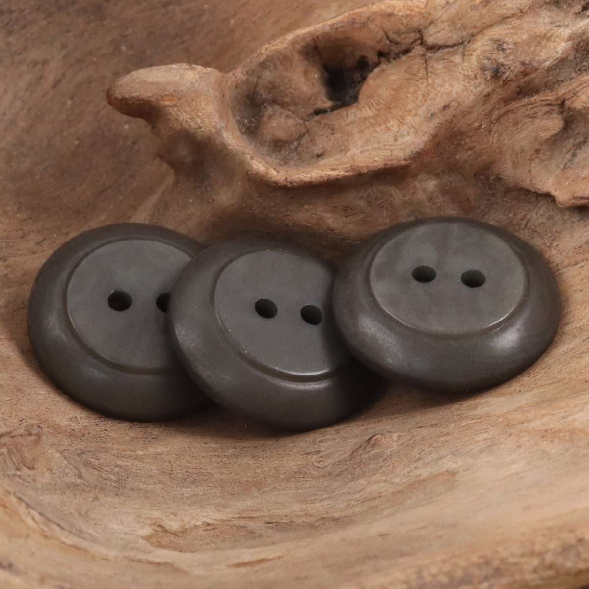 21mm Hemp Gray 2-Hole Tagut Nut Buttons for Linen Clothing 10pcs - Lots of Buttons