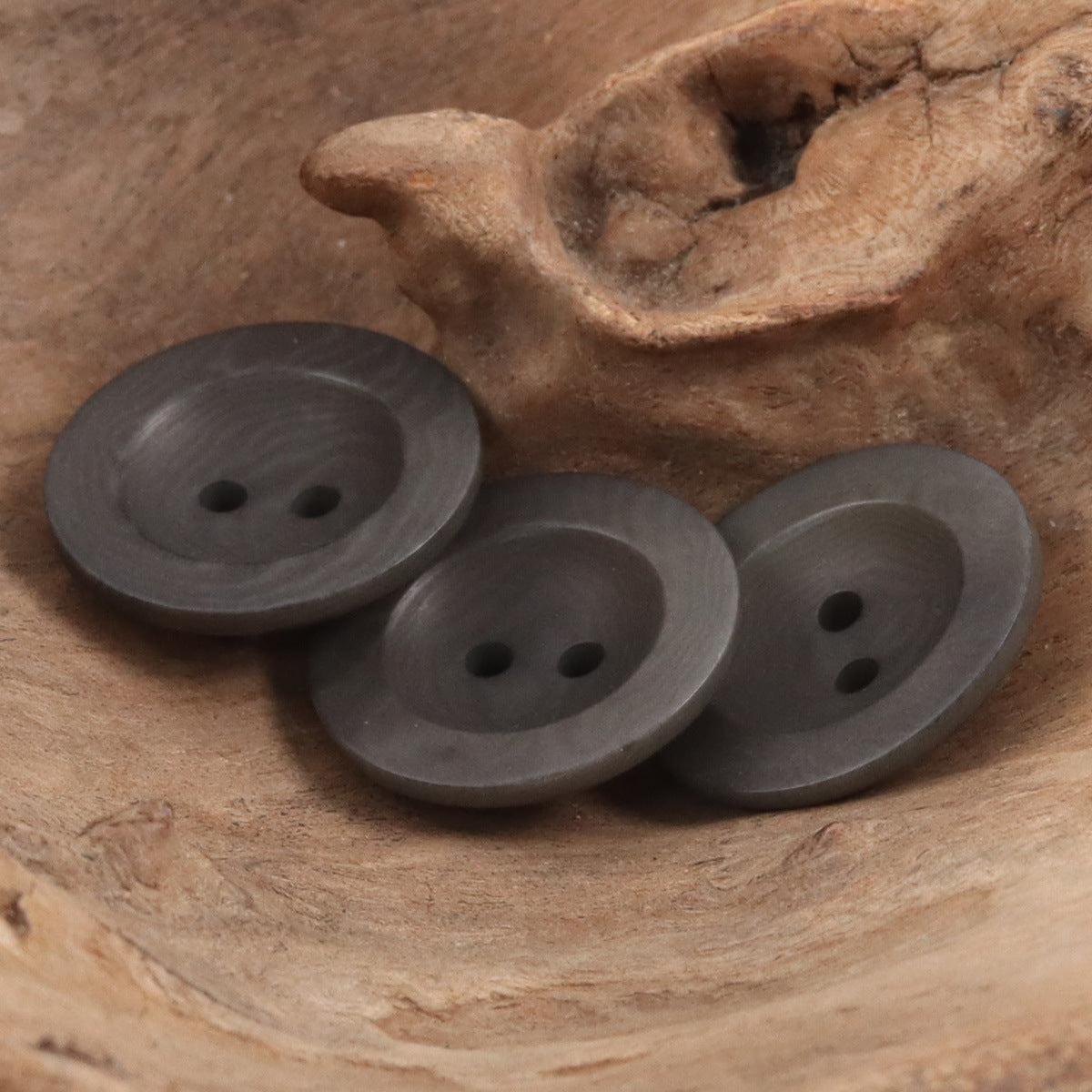 21mm Hemp Gray 2-Hole Tagut Nut Buttons for Linen Clothing 10pcs - Lots of Buttons