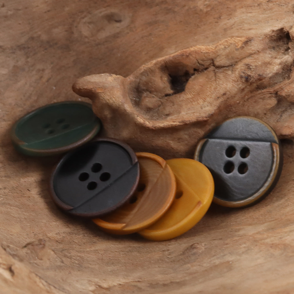 Dark Green Creative Half-Cut Tagut Nut Buttons for Retro Elegant Dresses 10pcs - Lots of Buttons