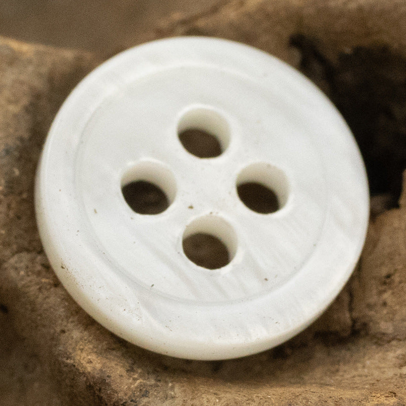 Tarot Shell Buttons Round 11.5mm 10 Pack - Lots of Buttons