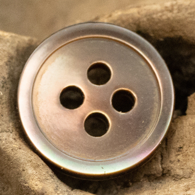 Tarot Shell Buttons Round 11.5mm 10 Pack - Lots of Buttons