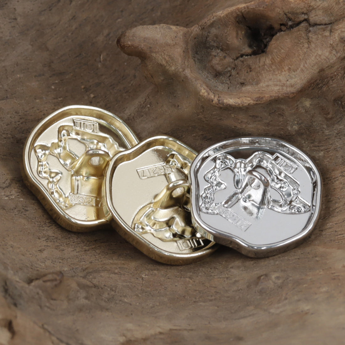 Irregular White Gold Butterfly Pattern Metal Shank Buttons 10pcs - Lots of Buttons