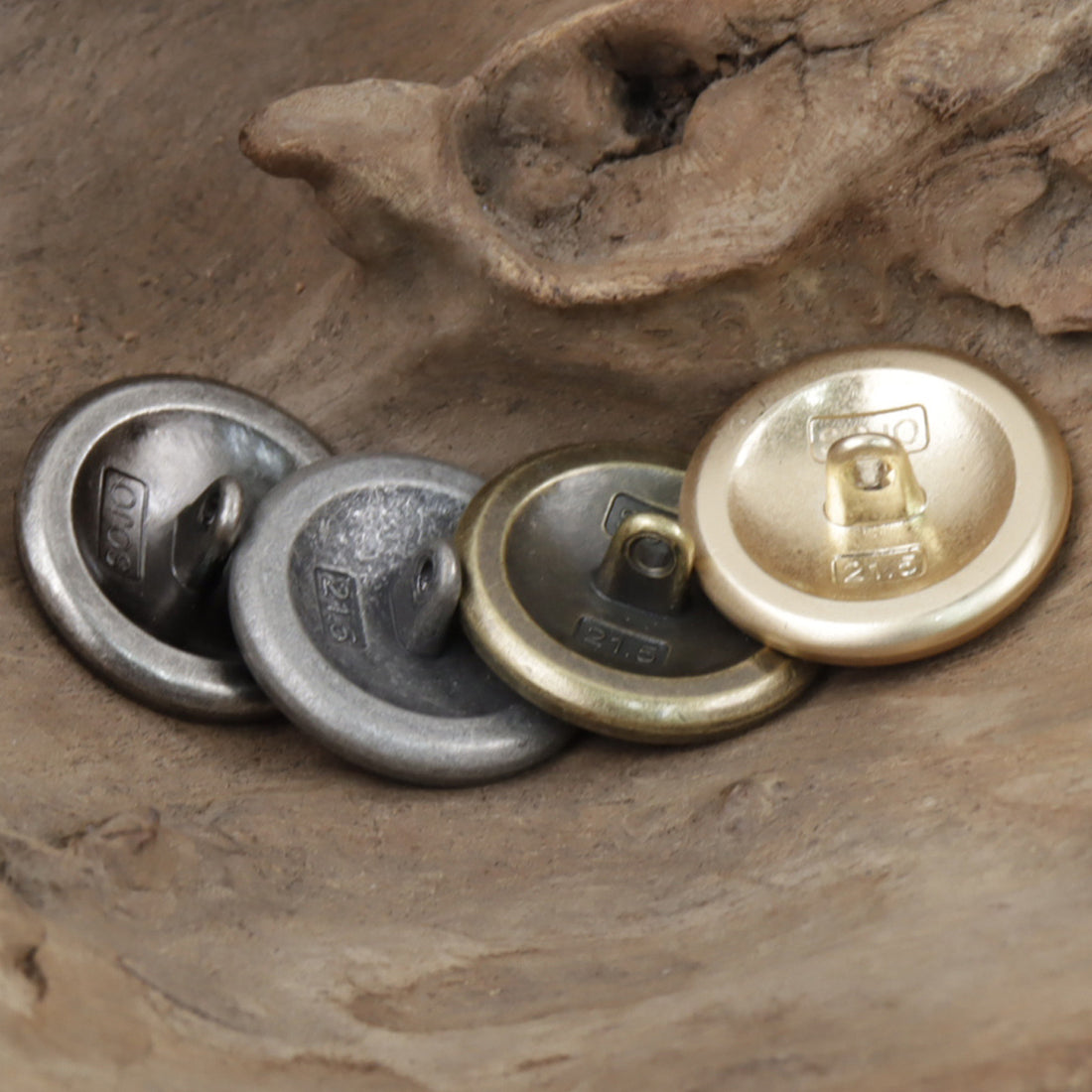 Round Vintage Camellia Bronze Metal Shank Buttons 10pcs - Lots of Buttons