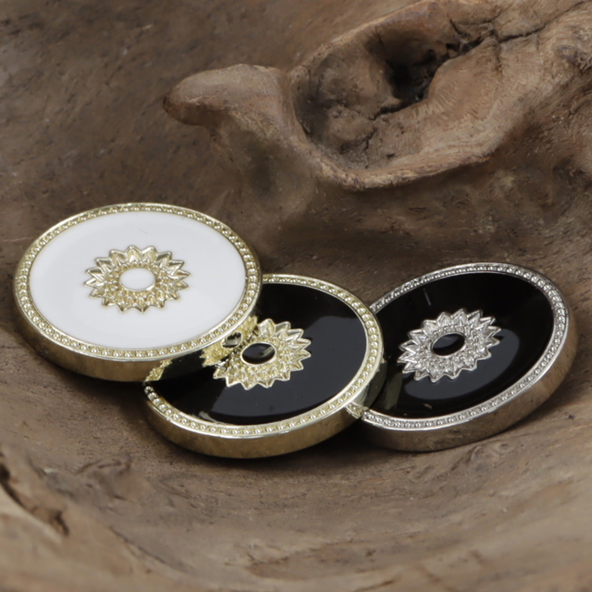 Embellished Floral White Gold Tone Metal Personalized Buttons 10pcs - Lots of Buttons