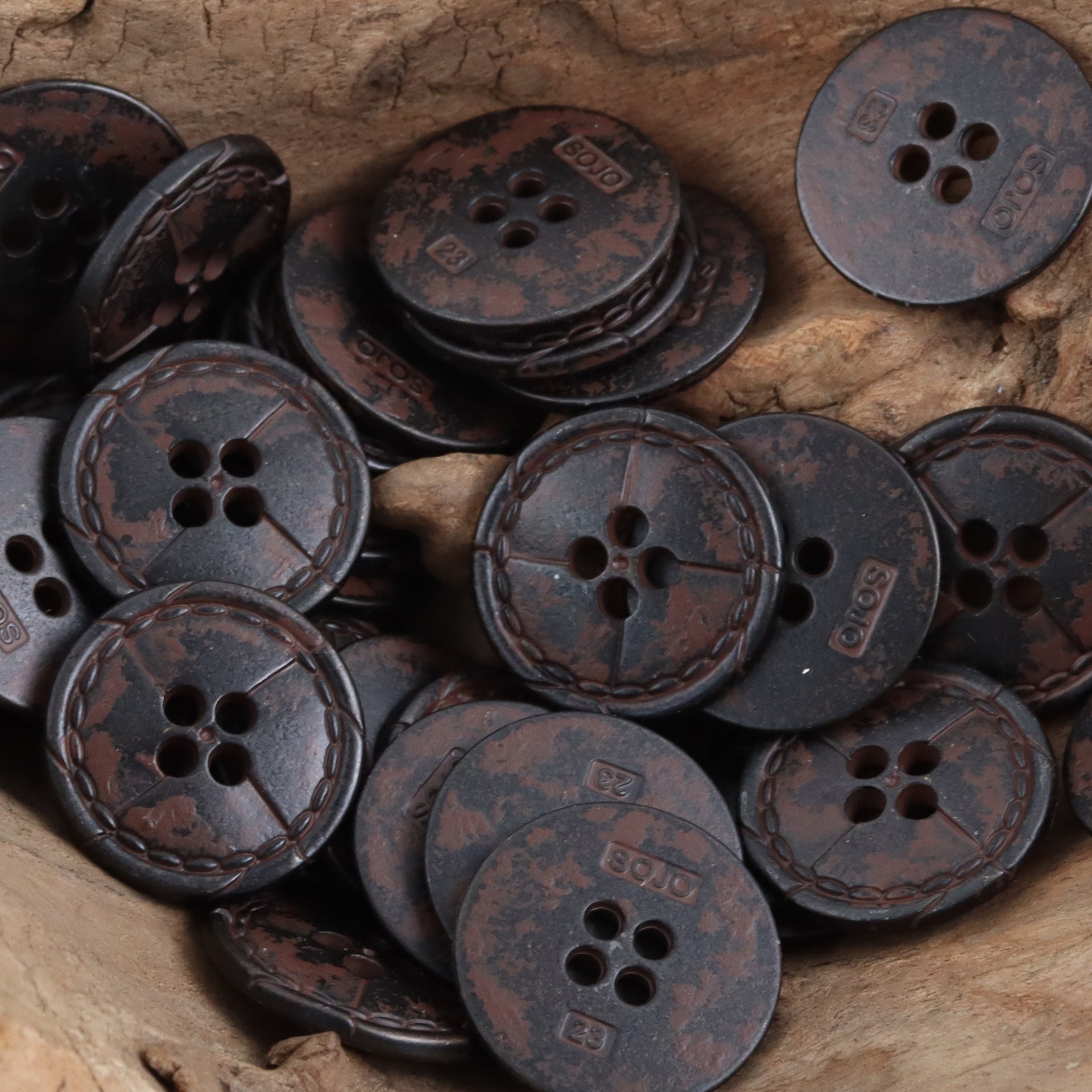 Vintage Distressed Metal Buttons with Divider Lines 10pcs - Lots of Buttons