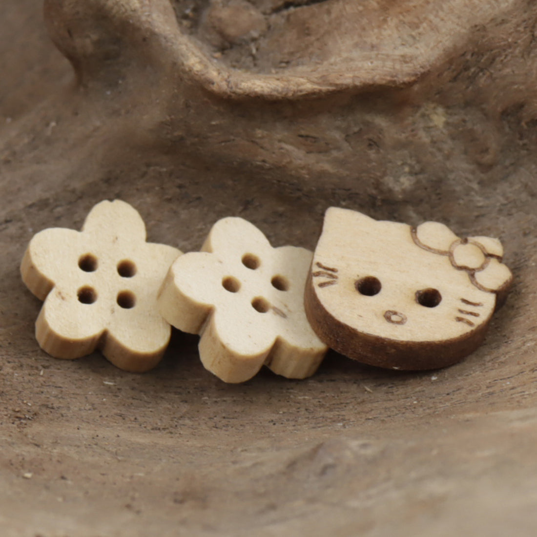 Cute Little Flower & Kitty Cat Wooden Buttons 30pcs - Lots of Buttons
