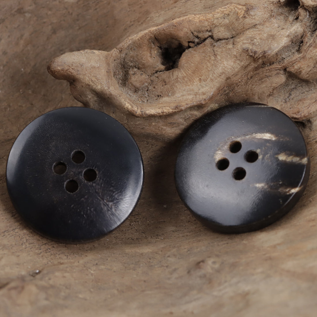 Natural Black Real Horn Buttons for Luxurious Winter Suits 10pcs - Lots of Buttons