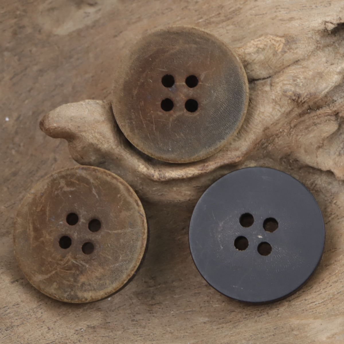 Vintage Burnt Yellowish Black Double-Sided Flat Real Horn Buttons 10pcs - Lots of Buttons
